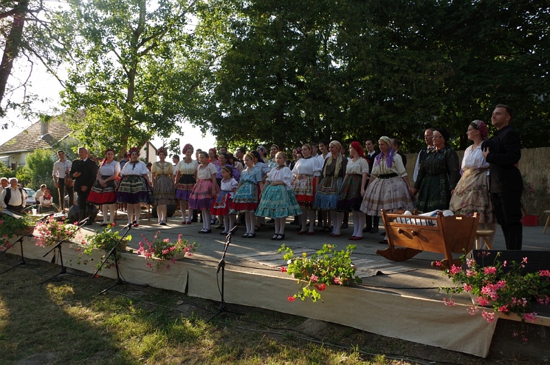 LEVI2866 (Medium).JPG